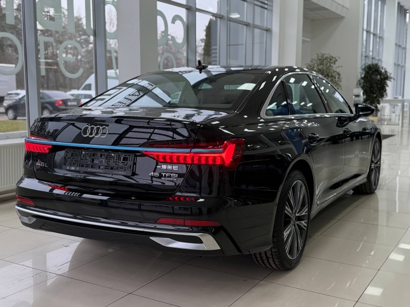 Audi A6 2.0 AMT, 2025