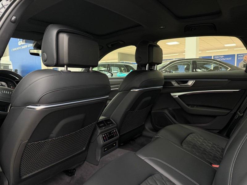 Audi A6 2.0 AMT, 2025