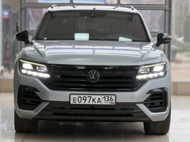 Volkswagen Touareg 3.0 AT, 2018, 181 000 км