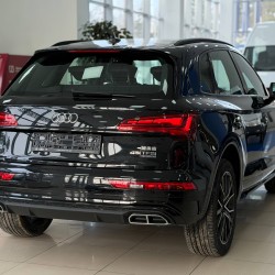 Audi Q5L 2.0 AMT, 2025 