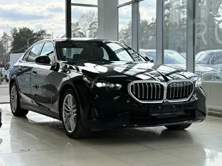 BMW 530i, 2023 год