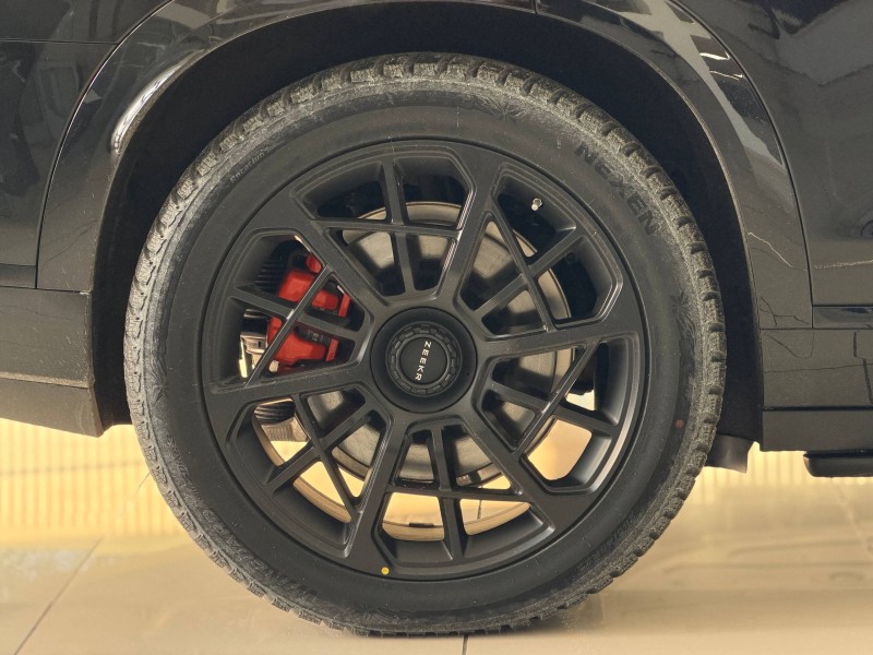 Zeekr 9X 2.0 AT, 2025, 3 500 км