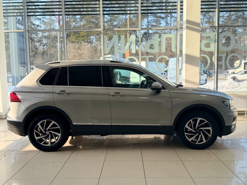 Volkswagen Tiguan 2.0 AT, 2018, 198 722 км