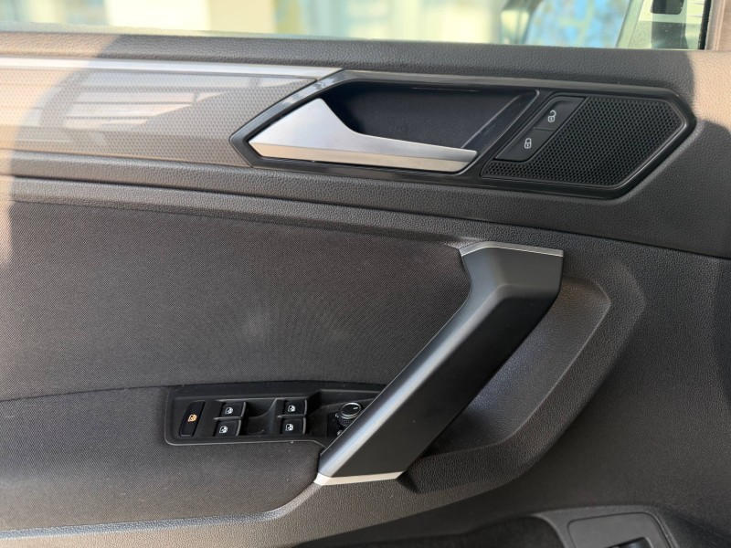 Volkswagen Tiguan 2.0 AT, 2018, 198 722 км