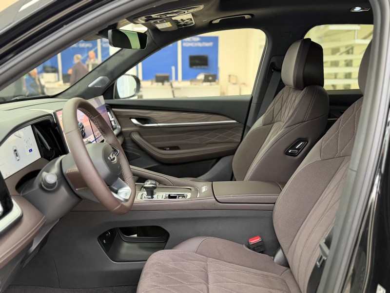 Geely Monjaro 2.0 AT, 2025 