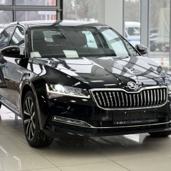 Skoda Superb 1.4 AMT, 2025 год