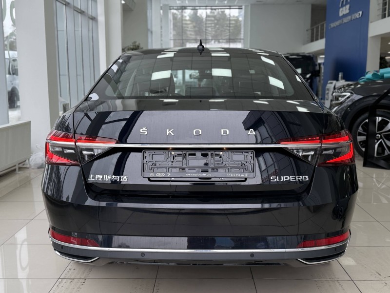 Skoda Superb 1.4 AMT, 2025 год