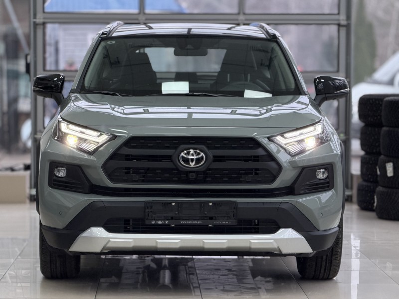 Toyota RAV4 2.0 CVT, 2025 год зеленый 