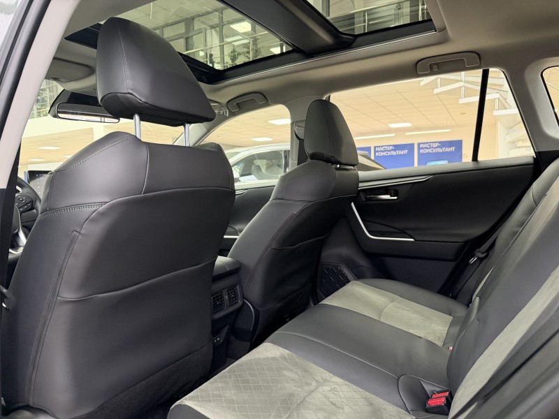Toyota RAV4 2.0 CVT, 2025 год зеленый 