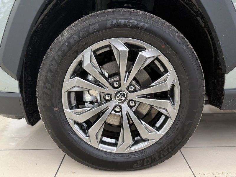 Toyota RAV4 2.0 CVT, 2025 год зеленый 