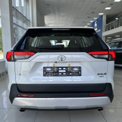 Toyota RAV4 2.0 CVT, 2025 год белый