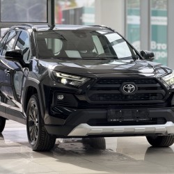 Toyota RAV4 2.0 CVT, 2025 год черный