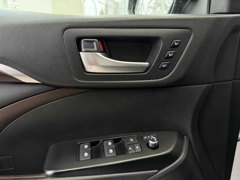 Toyota Highlander 3.5 AT, 2013 год, 89 650 км