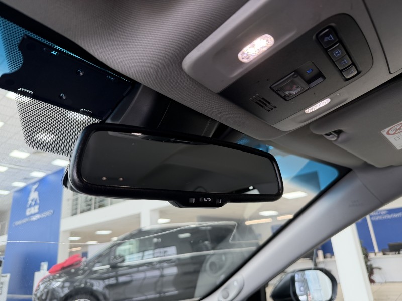 Toyota Camry 3.5 AT, 2018, 130 650 км 