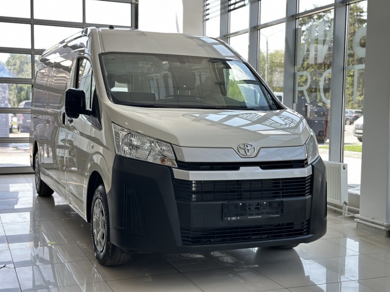 Toyota Hiace 3.5 AT, 2025 год