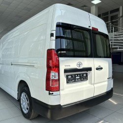 Toyota Hiace 3.5 AT, 2025 год