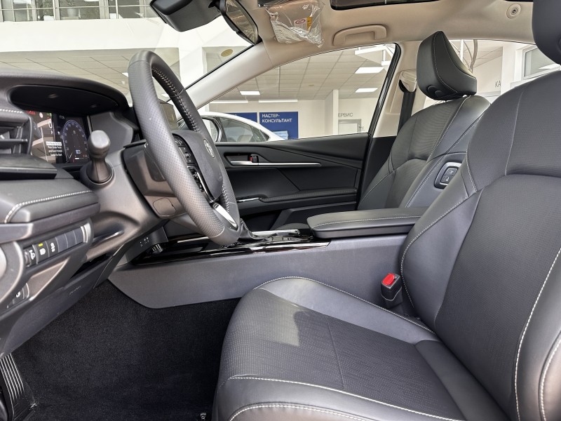 Toyota Camry 2.0 CVT, 2025 год