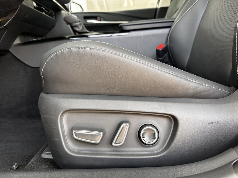 Toyota Camry 2.0 CVT, 2025 год