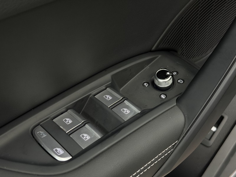 Audi Q5L 2.0 AMT, 2025 год