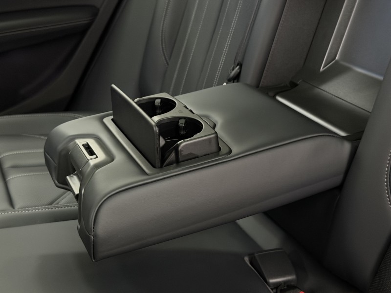 Audi Q5L 2.0 AMT, 2025 год