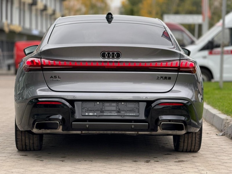 Audi A5 2.0 AMT, 2025