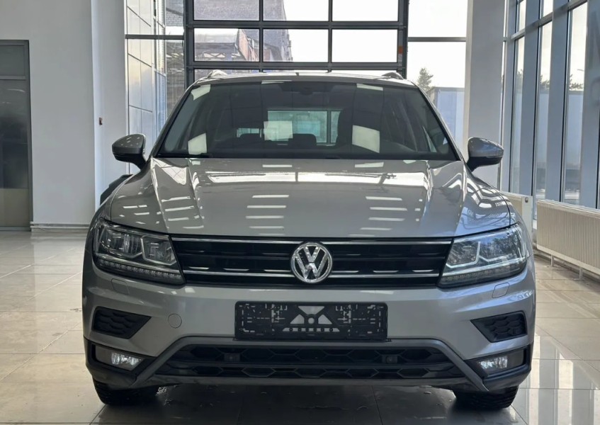 Volkswagen Tiguan 1.4 AMT, 2018 год, 104 725 км 