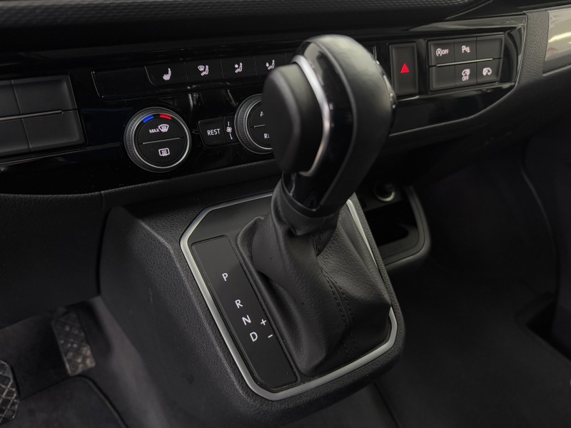 Volkswagen Multivan 2.0 AMT, 2021 год, 67 700 км