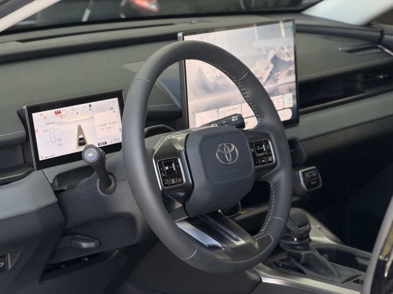 Toyota RAV4 2.0 CVT, 2026