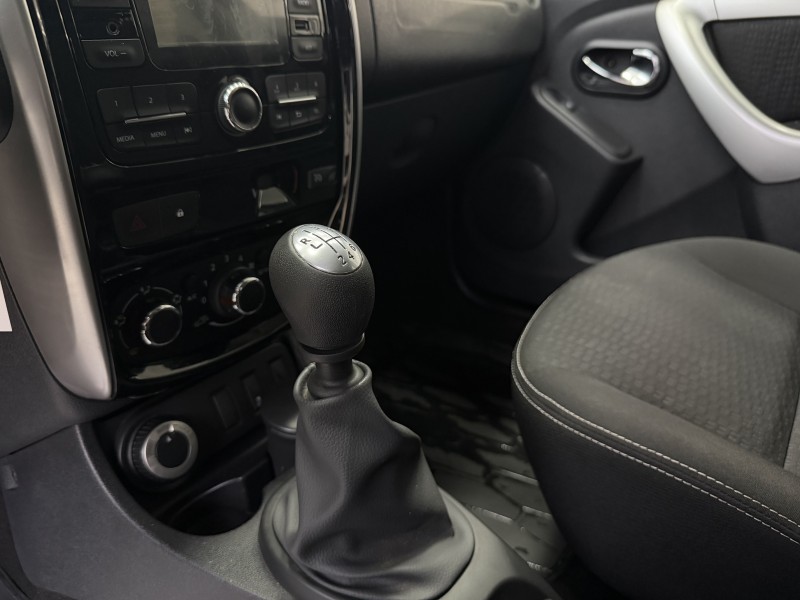 Nissan Terrano 2.0 MT, 2018 год, 119 550 км