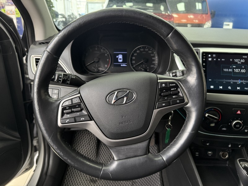 Hyundai Solaris 1.6 AT, 2019 год, 86 000 км