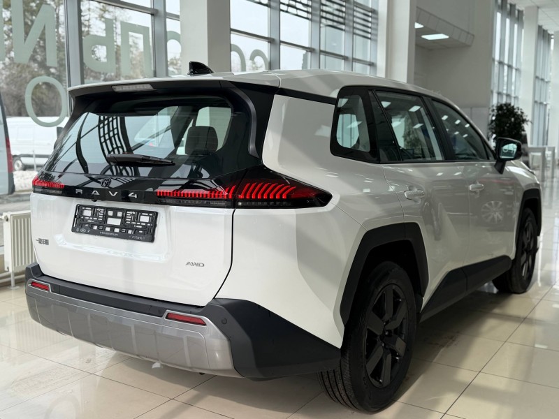 Toyota RAV4 2.0 CVT, 2026 белый 