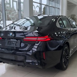 BMW 530Li xDrive, 2025 год
