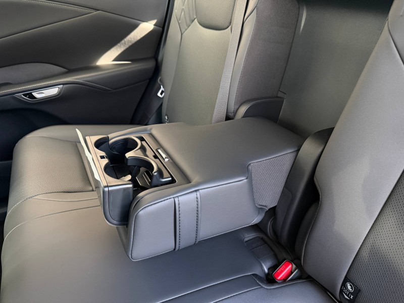 Lexus RX 300, 2.0 AT, 2025 черный 