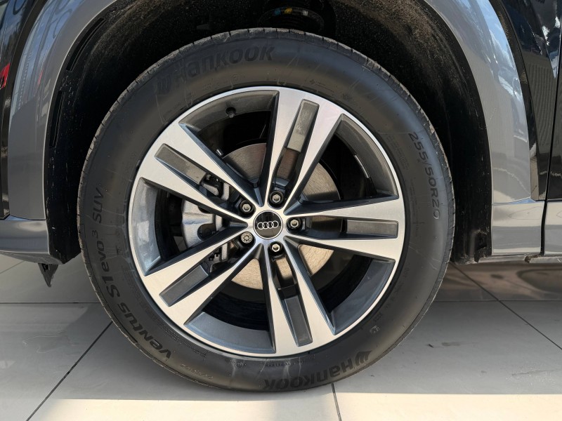 Audi Q6 2.0 AMT, 2026 